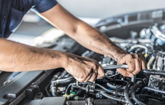 Descubre cómo aprender mecánica automotriz desde casa