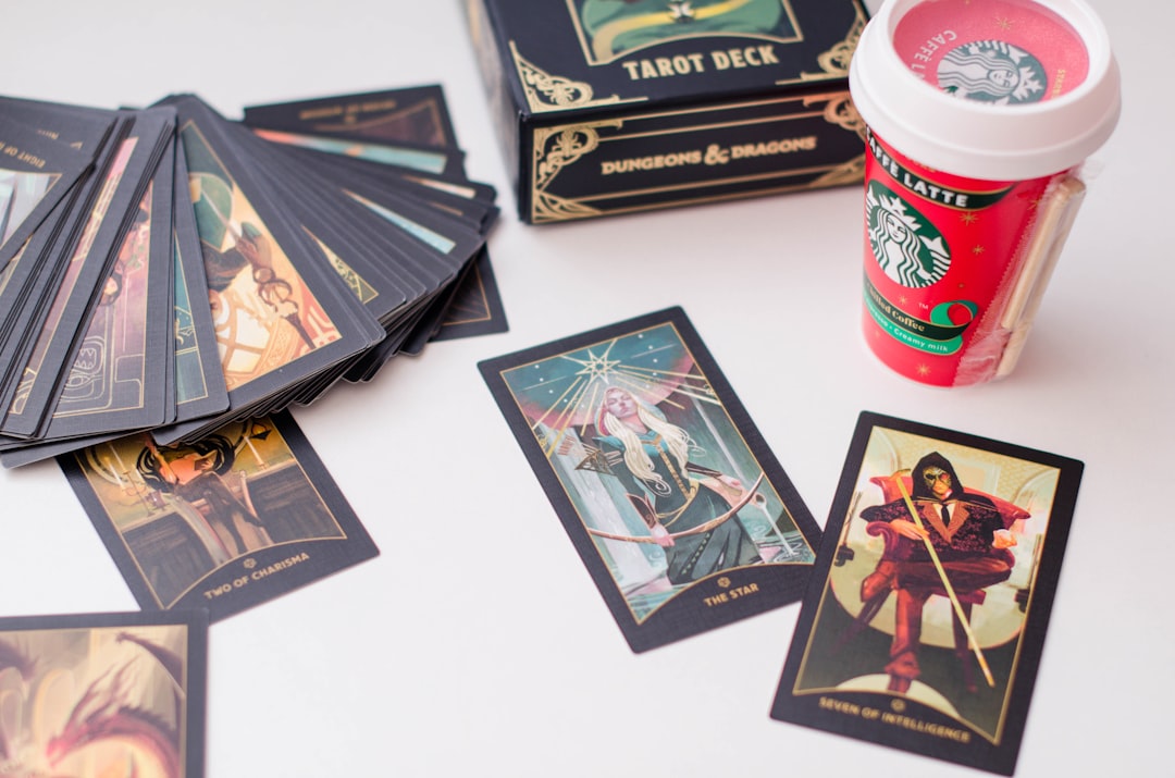 Aplicación de tarot para móvil: lecturas claras y rápidas